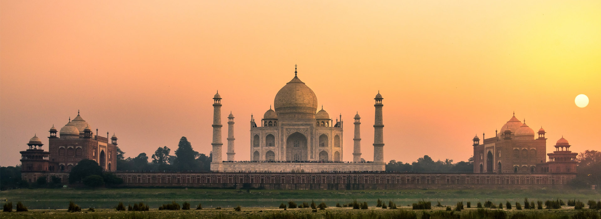 Taj Mahal Sunrise Tour by Car