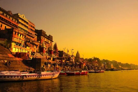 6 Day Golden Triangle Tour with Varanasi